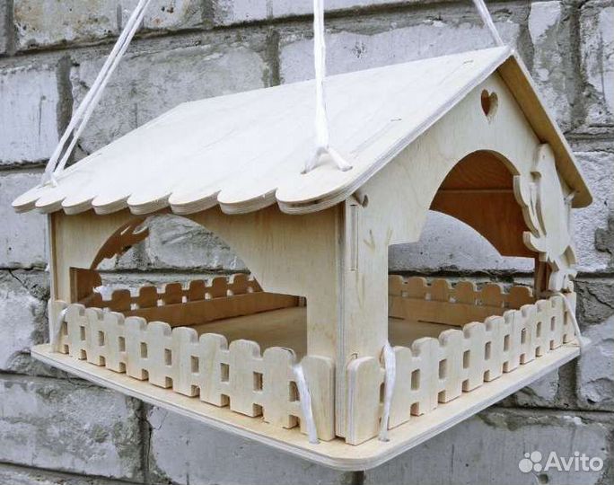 Кормушка для птиц