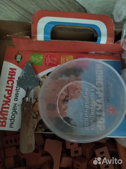 Конструктор из кирпичиков