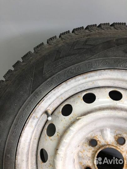 R16 Nokian Tyres Nordman 4 215/65, PCD 5x114.3 DIA 10