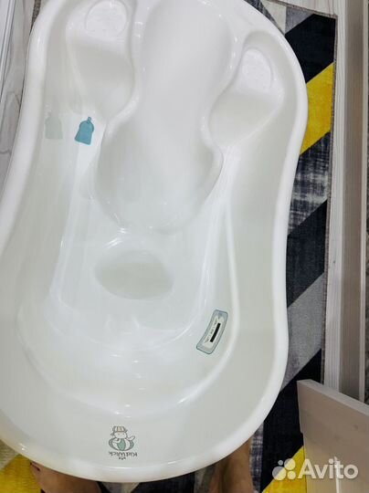 Ванночка для купания с термометром