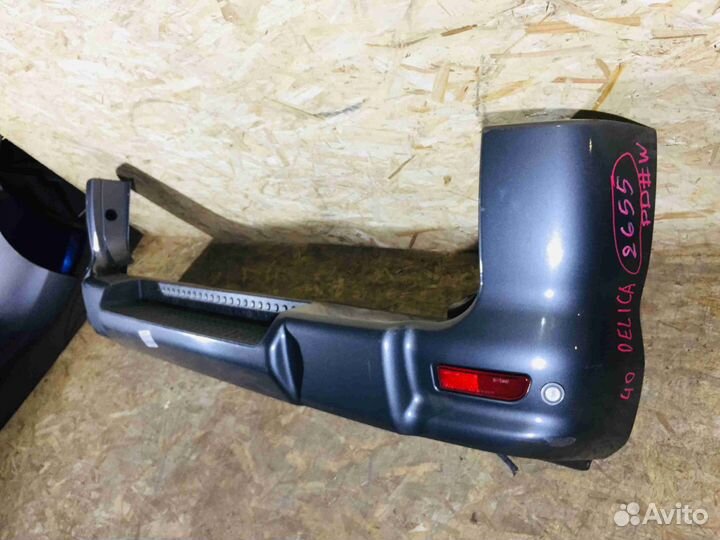 Бампер задний Mitsubishi Delica PD6W