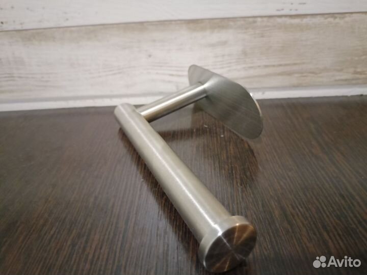 Держатель для туалетной бумаги