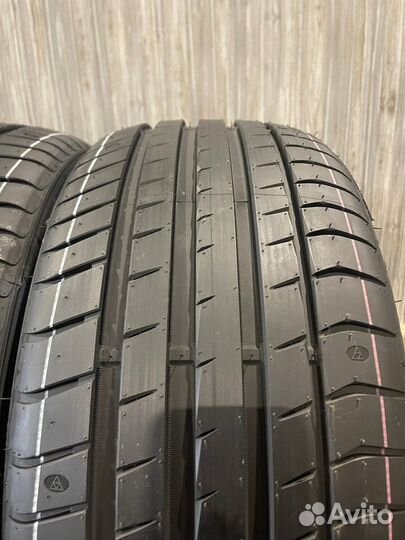 Triangle EffeXSport TH202 245/35 R19 93Y