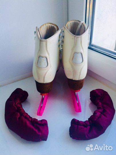 Фигурные коньки wifa 20см