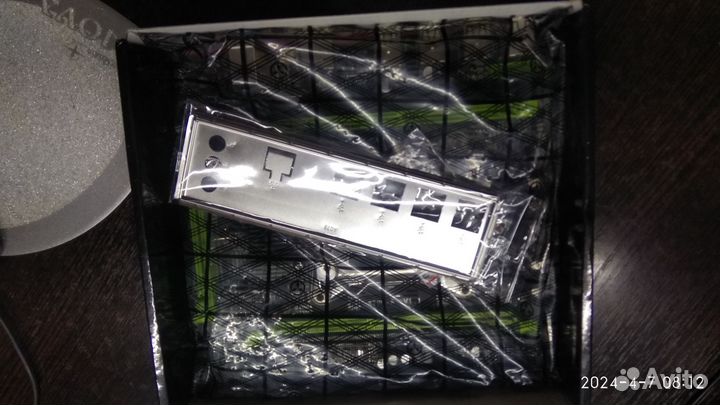 Материнская плата X79 lga 2011