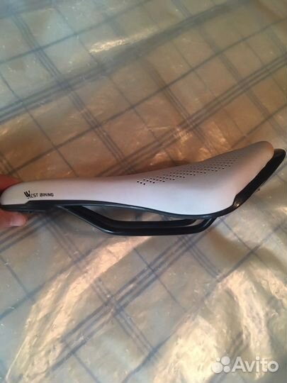 Велосипедное седло