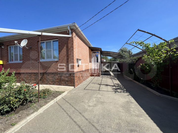 Коттедж 72 м² на участке 2,6 сот.