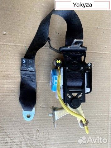 Ремень безопасности на Toйoтa C-хр