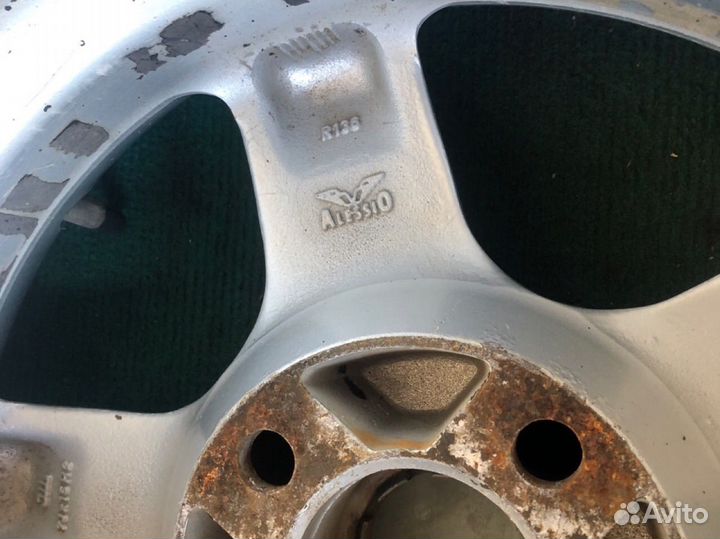 Литой диск r15 4/108