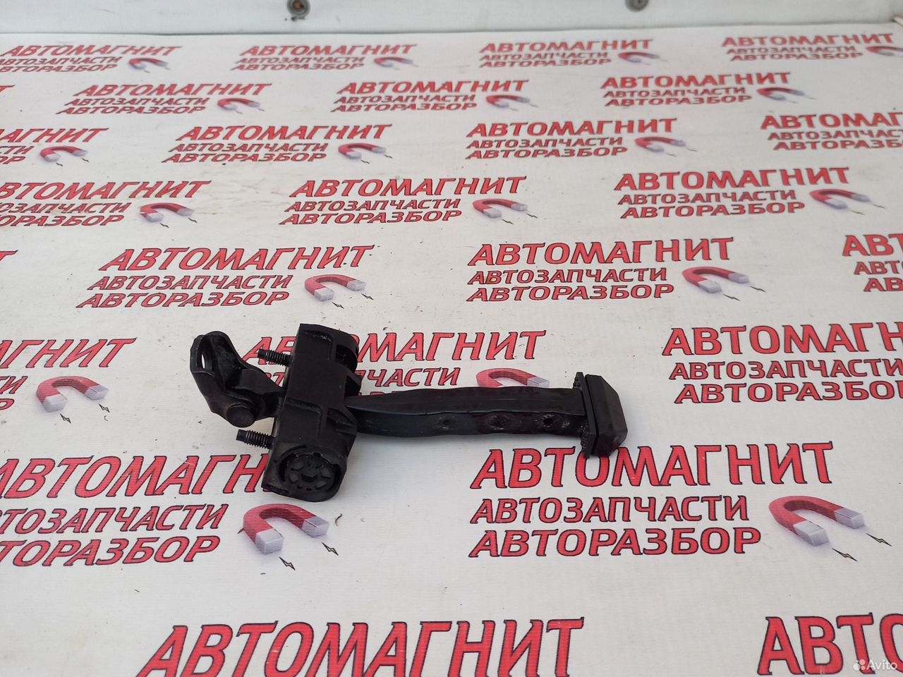 Ограничитель двери передней левой Омода С5