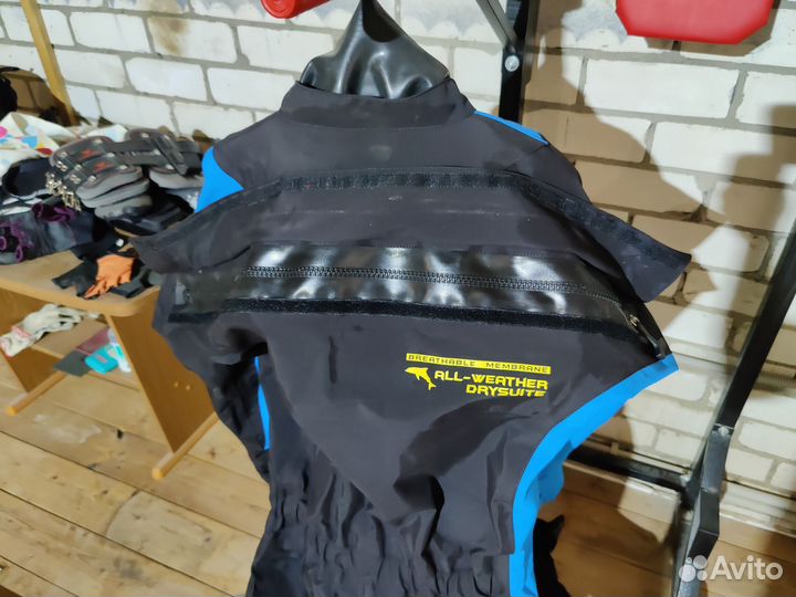Сухой гидрокостюм esoteric LEX размер М