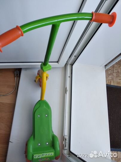 Самокат детский трехколесный