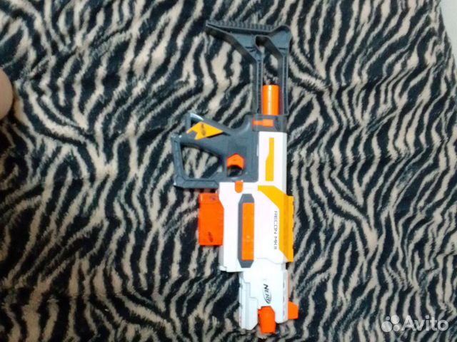 Бластер нерф