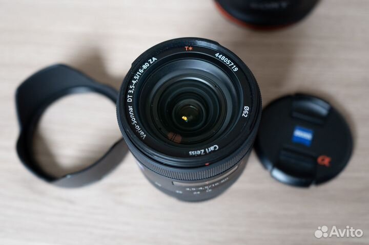 Объектив sony SAL 16-80 мм F3.5-4.5 Carl Zeiss