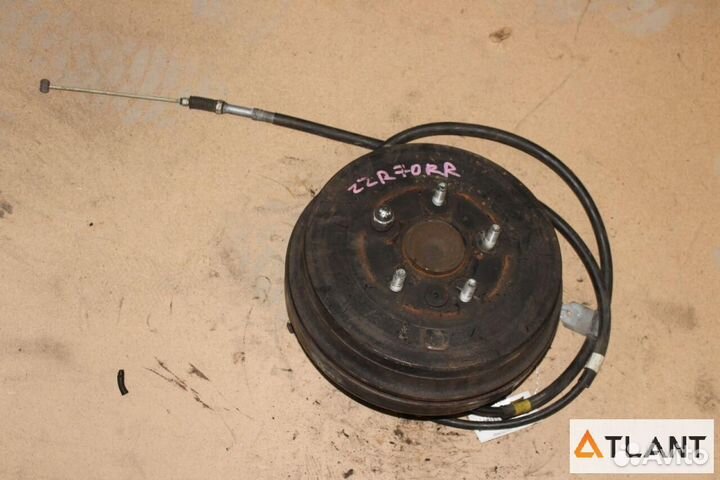 Ступица задняя правая toyota voxy