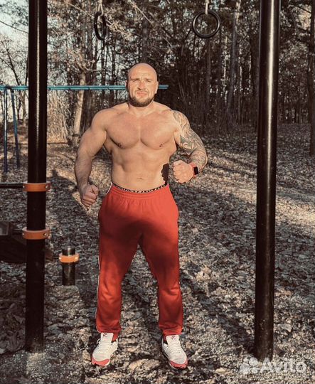 Тренер по фитнесу