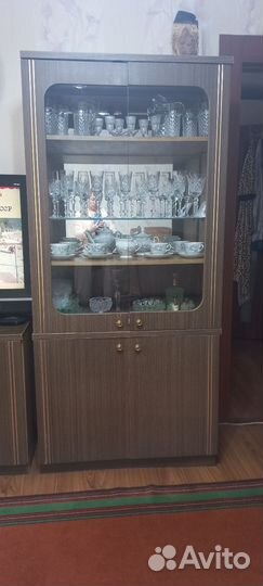 Стенка в гостинную