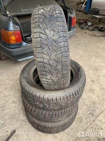 Toyo Observe G3-Ice 225/60 R17