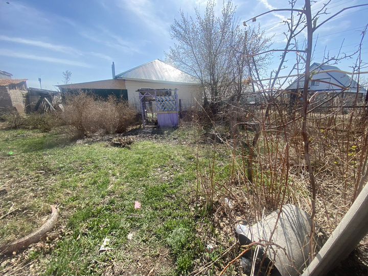 Дом 38,1 м² на участке 1,77 га