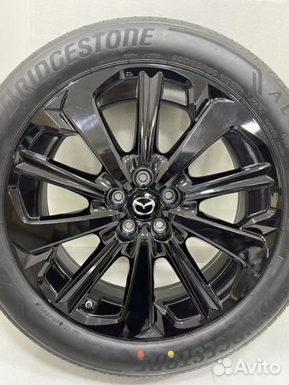 Новые Mazda CX-60, CX-5, Bridgestone 235/50 R20