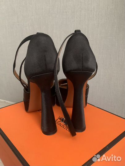 Женские каблуки