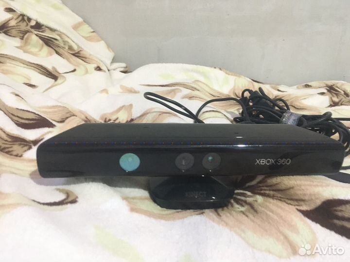 Microsoft Kinect на xbox 360 + диски