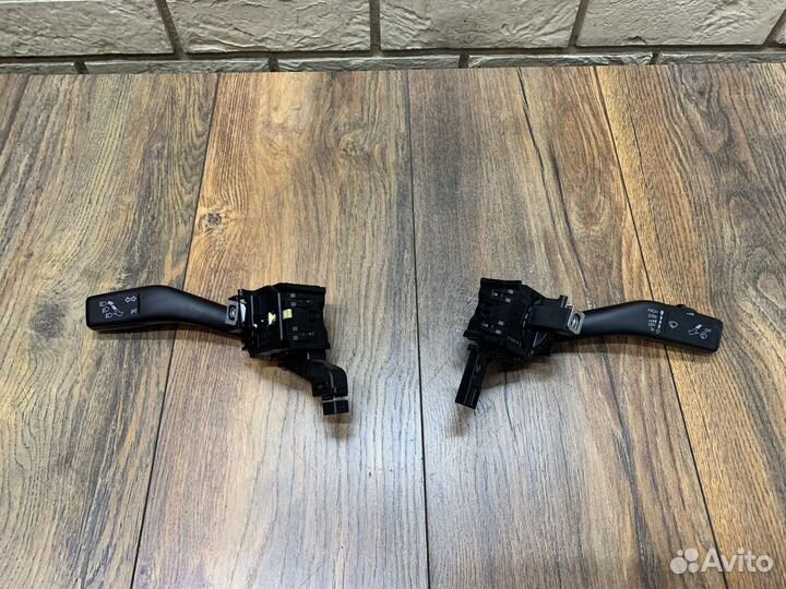 Volkswagen Jetta 5 Переключатель подрулевой