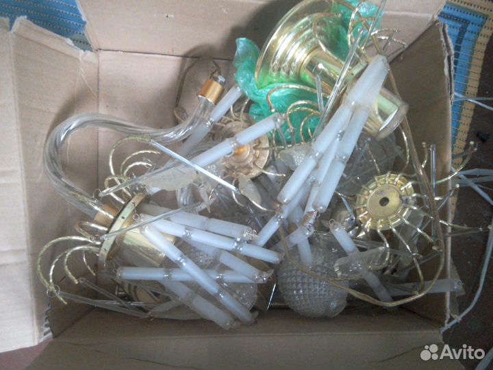 Люстры бу хрустальная и др