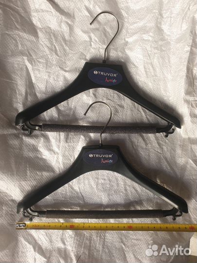 Вешалки плечики