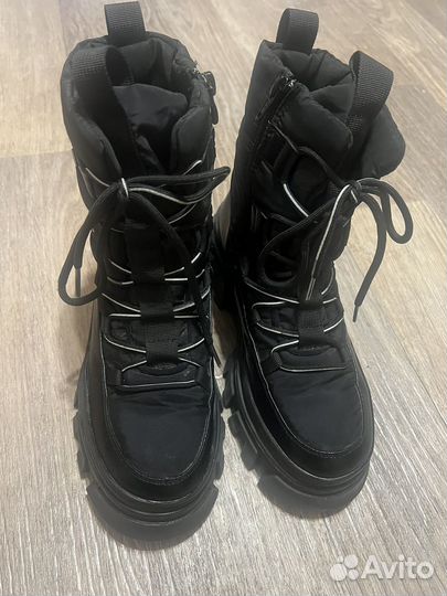 Ботинки зимние 38 р-р