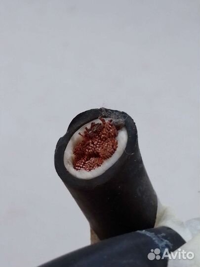 Автомобильный кабель жирный звуковой