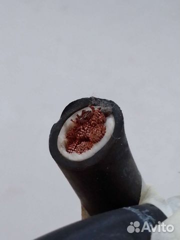 Автомобильный кабель жирный звуковой