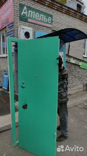 Дверь металлическая бу