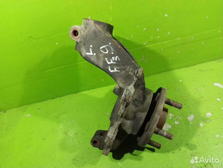 Кулак поворотный левый Ford Focus 3 универсал pnda