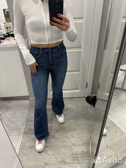 Джинсы клеш zara