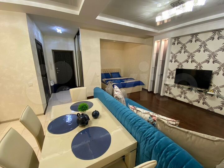 1-к. квартира, 35 м², 1/6 эт.