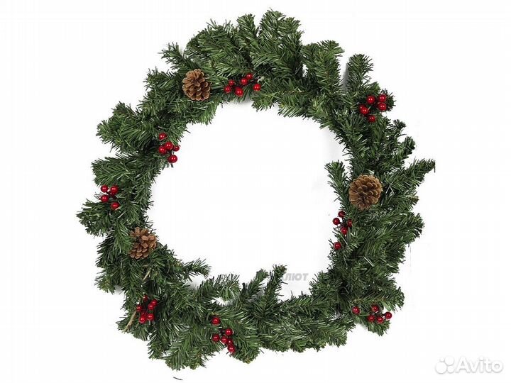 Венок рождественский 60см Ягоды и шишки