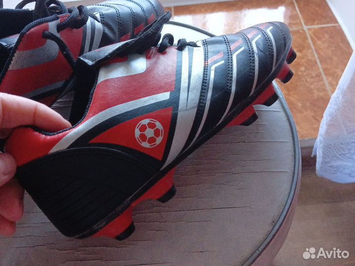 Детские футбольные бутсы 34 размер