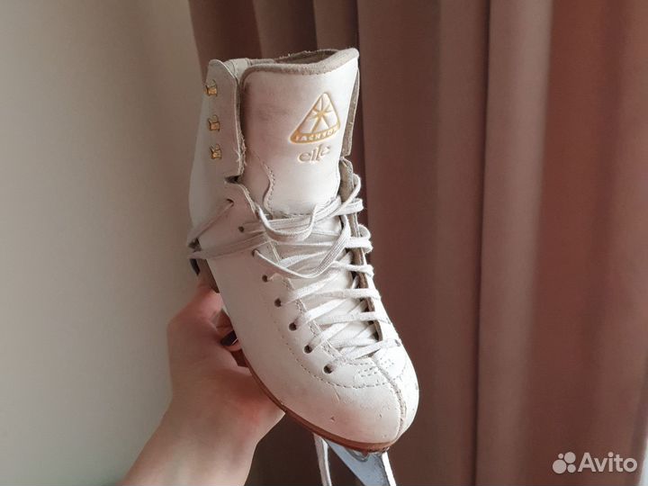 Коньки для фигурного катания профессиональные