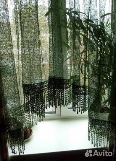 Штора-тюль 280х(115-140) см с кистями, новая