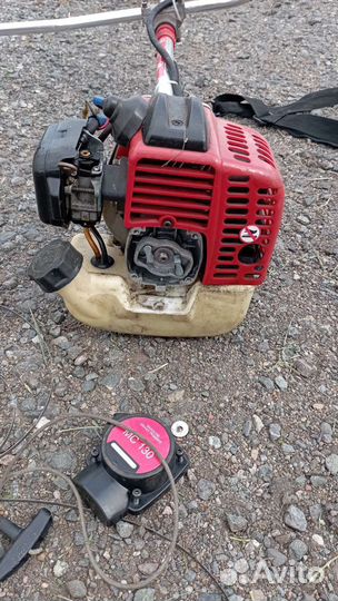 Триммер бензиновый