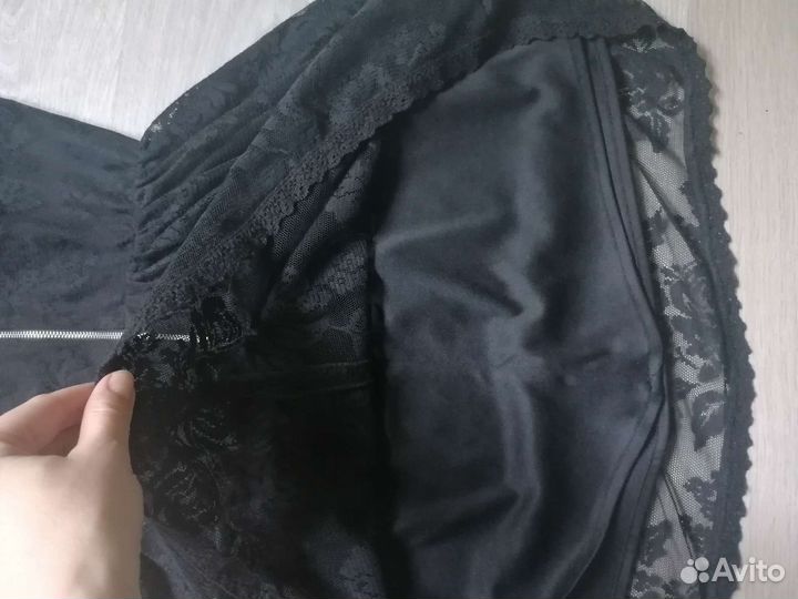 Платье Bershka 42