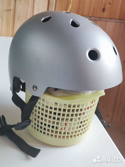 Шлем oxelo для роликов 50-54см