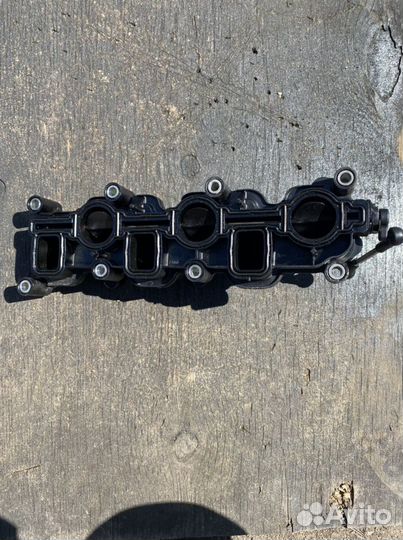 Впускной коллектор audi Q7