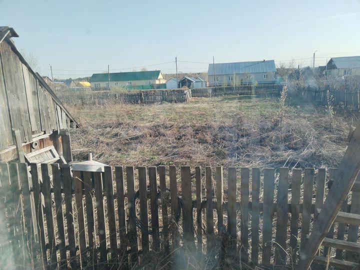 Дом 40 м² на участке 20 сот.