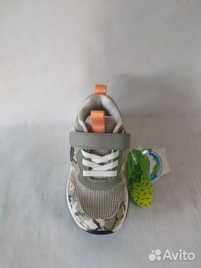 Новые легкие кроссовки для мальчиков тм капика р.2