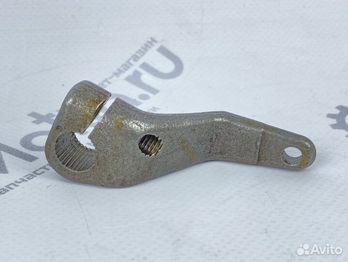 Рычаг вкл. заднего хода (на редуктор)