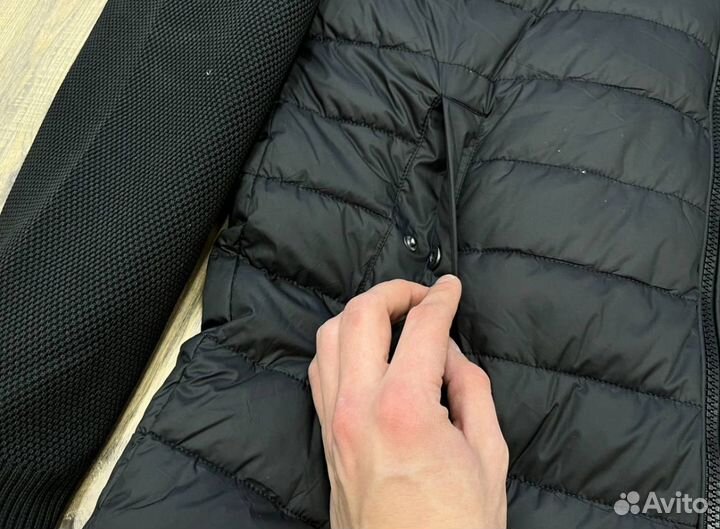 Куртки Tommy Hilfinger долговечные