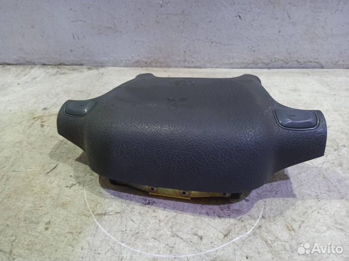 Подушка безопасности в руль