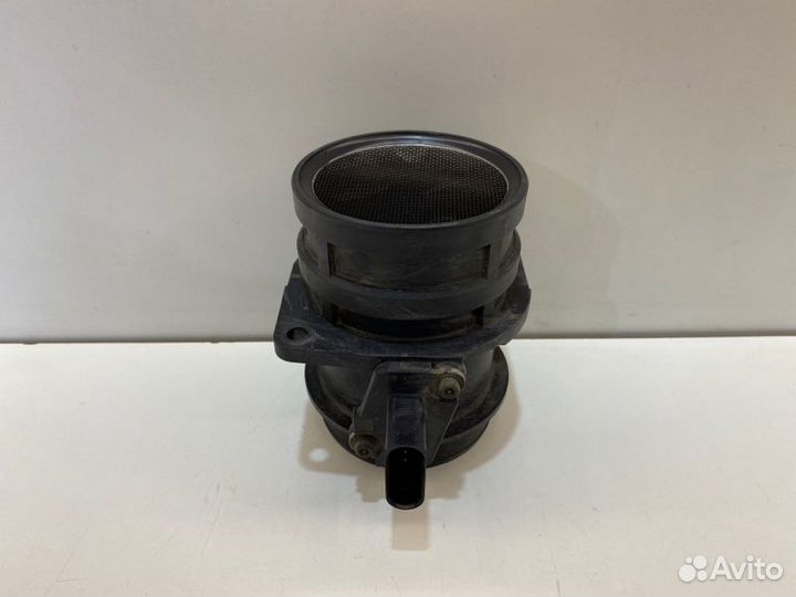 Датчик массового расхода воздуха Audi A6 C6 2.0